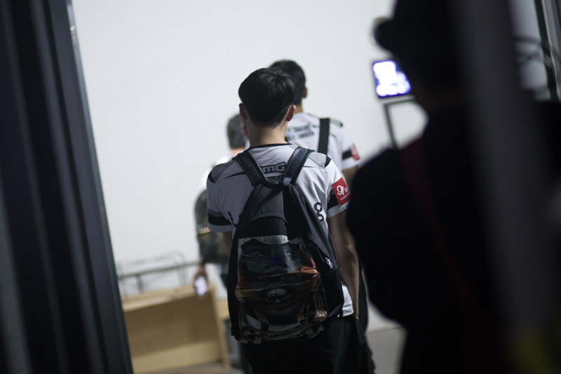 LPL夏季赛冒泡赛现场大图 OMG无缘S5