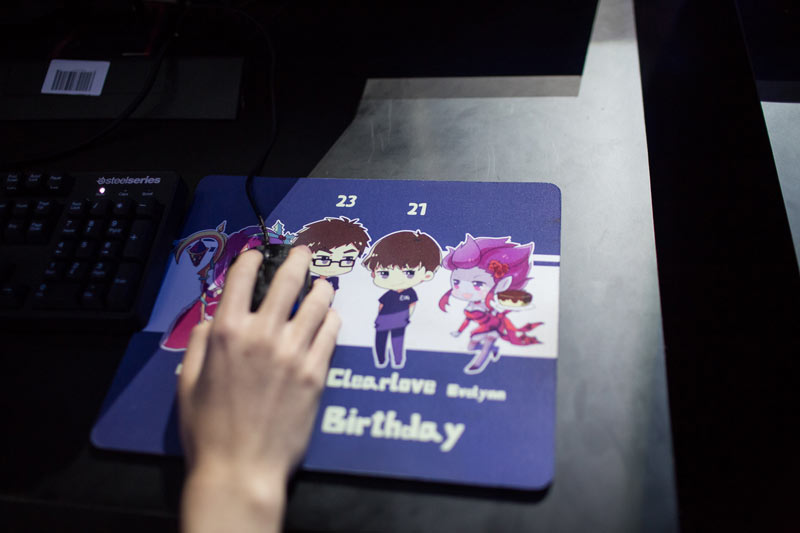 LPL季后赛现场大图 IG拿下季军