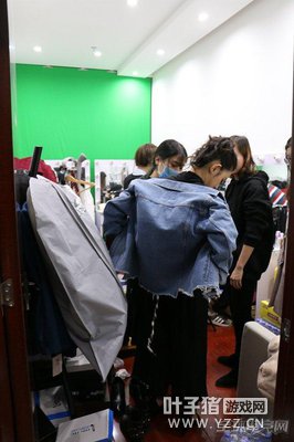 CFPLS10Ļ���� С��ð����SVѡ�ֻ�ױ