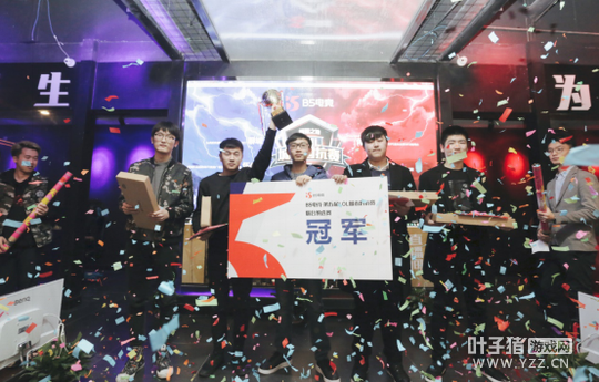 ��̨�����ھ�QWQս��