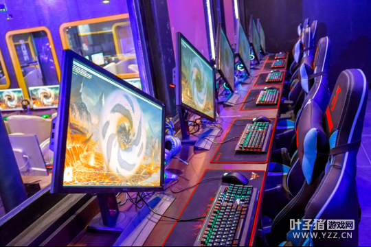 B5�羺����̨�� ��̨������ZOWIE GEAR XL2735�羺��ʾ��