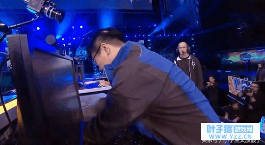 厉害,韦神被外挂锤回了LOL! 难道绝地求生