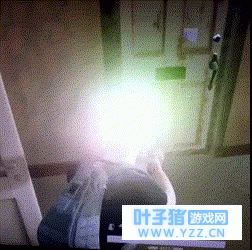 《绝地求生》玩家捡到神秘头盔,遍布绿光,