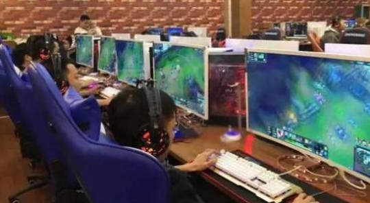 史诗级已被国内厂商玩烂,你心目中什么游戏