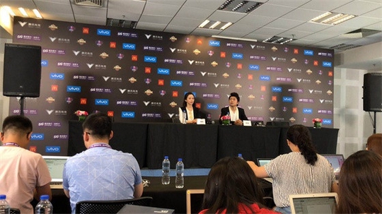 KPL春季总决赛采访潘晓婷&郎朗: 希望王者荣