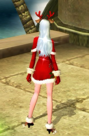 倩女幽魂女魅者玩家圣诞装秀
